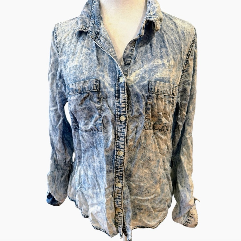 Thread & Supply Acid Wash Denim Button Up Shirt Size Large - Picture 2 of 11